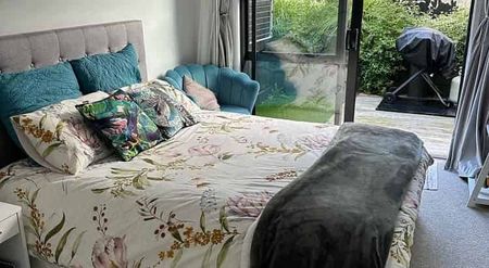 Modern Townhouse in Western Springs - Photo 5