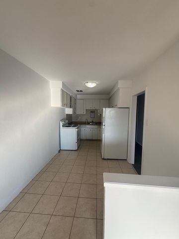 For Lease - 2153A Weston Road, Toronto, Ontario - Photo 3