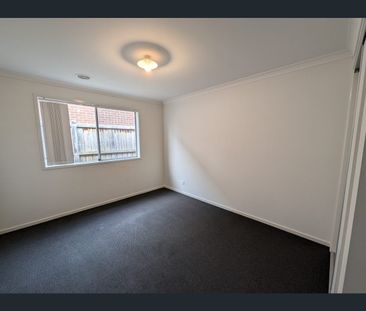 62 Primrose Crescent, Mickleham, Vic 3064 - Photo 1