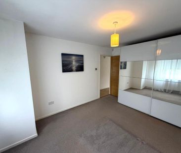 2 bedroom semi-detached bungalow to rent - Photo 5