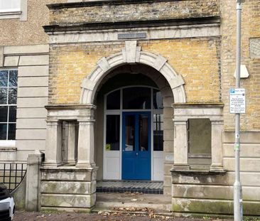 3 bedroom apartment to rent - Photo 6