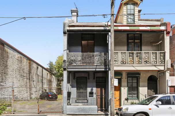 Three Bedroom Terrace in Amazing Location - Photo 1