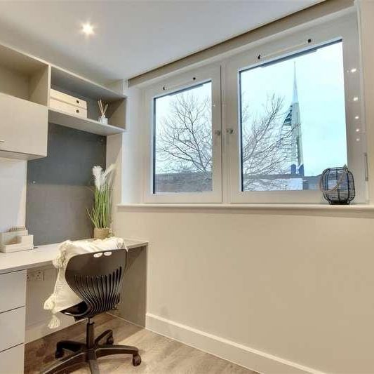 Brunel House, The Hard, Portsmouth, PO1 - Photo 1