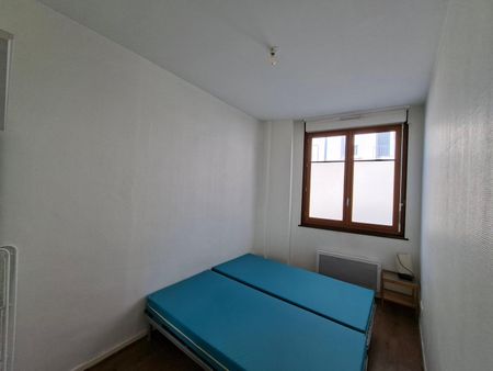 Location Appartement 2 pièces 55m² ST ETIENNE 42000 - Photo 3