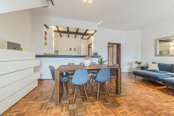 City-Residence: Schicke 3-Zimmer Maisonette-Wohnung in Sachsenhausen mit Skyline-Blick - Photo 1