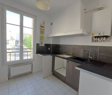 Location Appartement 2 pièces 39m² POISSY 78300 - Photo 2