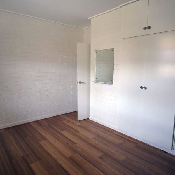 2/12 Crosby Street, Seacliff - Photo 1