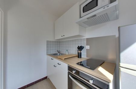 Location appartement 1 pièce, 31.65m², Châtillon-sur-Seine - Photo 2