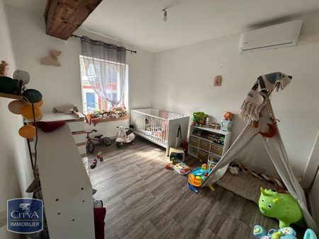 Location Appartement 3 pièces 67m² CAMBRAI 59400 - Photo 3