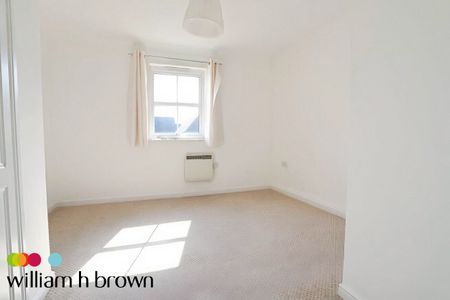 Rawlyn Close, Grays, Chafford Hundred - Photo 3