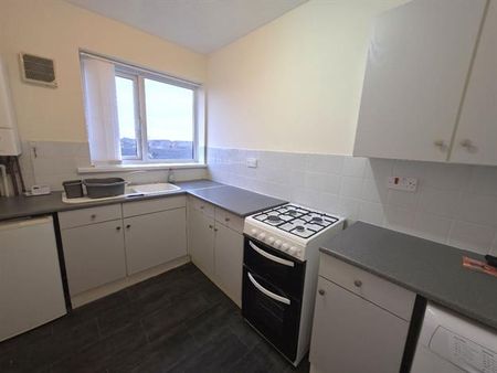 Edgeware Court, Carley Hill - Photo 2