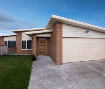 24 County Drive,Hawera - Photo 2