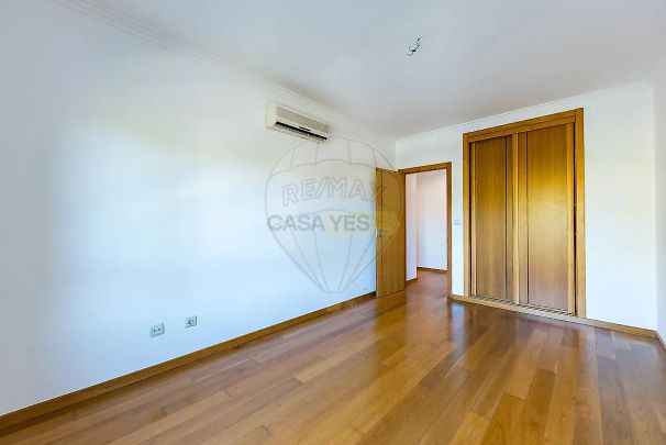Apartment T2 in Odivelas, Odivelas - Photo 1