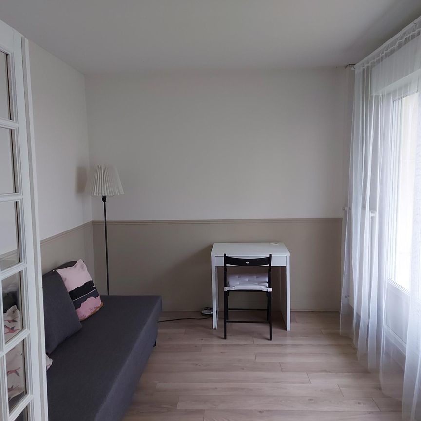 SENLIS- LA GATELIERE : appartement meublé rénové dans résidence sécurisée - Photo 1