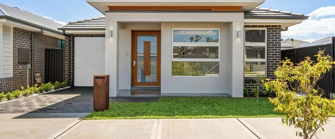 Brand New 4 Bedroom Home - Photo 1