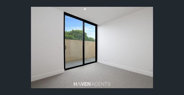 MODERN THREE-BEDROOM HAVEN WITH PRIVATE BALCONY LIVING I HAVEN AGENTS - Photo 1