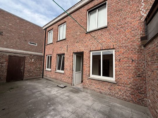 Huis met garage in centrum Haasdonk - Foto 1
