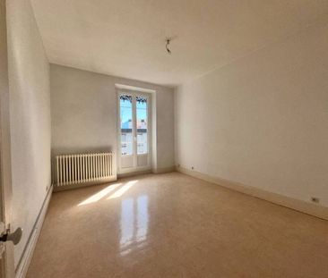 Location Appartement 3 pièces 80m² GRENOBLE 38000 - Photo 2