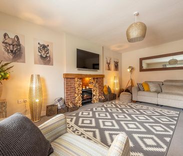 Highfield Way - Photo 2