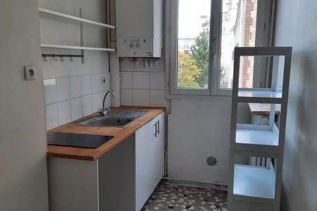 M° PONT DE NEUILLY - Photo 2