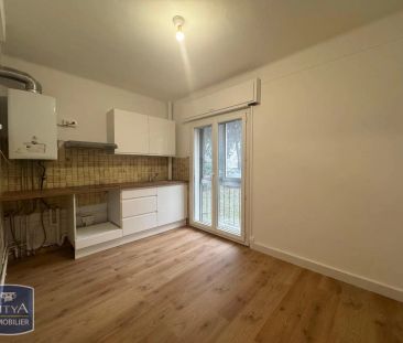 Appartement à louer 3 pièces 63.36m² - Photo 2