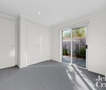 5B Maireana Street, Maribyrnong - Photo 6