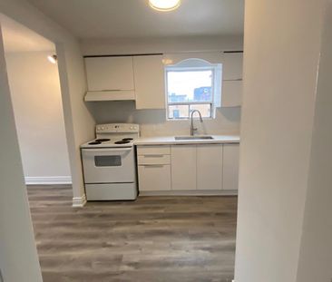 For Lease - 199 Ninth Street Unit# 1, Toronto, Ontario - Photo 4