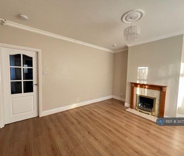 2 bedroom semi-detached house to rent - Photo 1