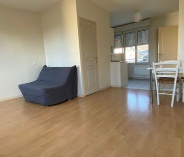 Location Appartement 1 pièce Meublé 27m² ST BRIEUC 22000 - Photo 2