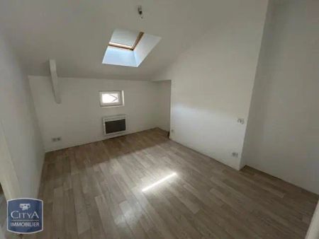 Appartement à louer 3 pièces 79.9m² - Photo 3