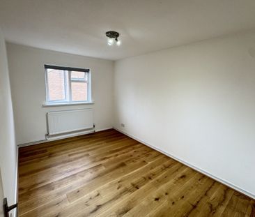 Mulberry Close - Photo 2