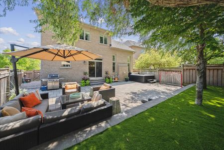 For Lease - 72 Pointon Street, Aurora, Ontario - Photo 4