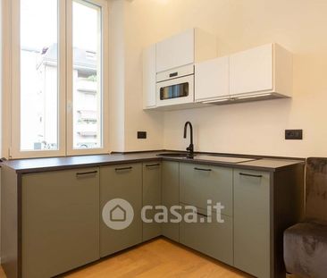 Bilocale in Affitto in Via Luigi Mercantini 16 a Milano - Photo 1