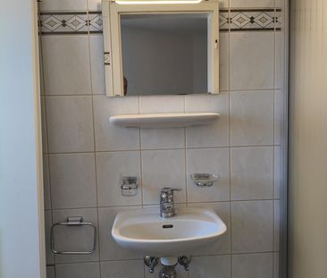 Frisch renovierte 3½-Zimmer-Wohnung in Altnau am Bodensee mit Cheminée - Foto 6