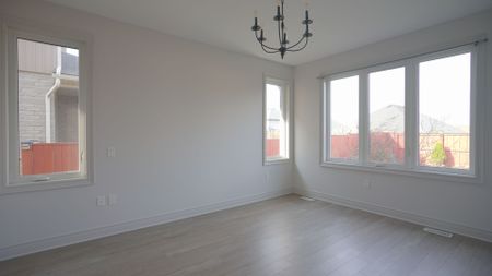 For Lease - 89 Sanders Crescent, Tillsonburg, Ontario - Photo 3