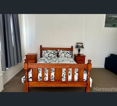 2/464 Hunter Street, Newcastle, NSW 2300 - Photo 4