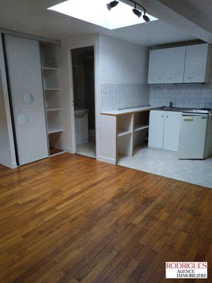 Location Appartement 1 pièce 23m² POITIERS 86000 - Photo 1