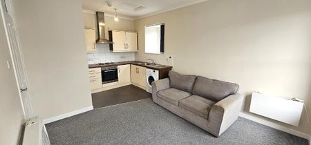 21B Main Street, Ballyclare, BT39 9AB - Photo 3