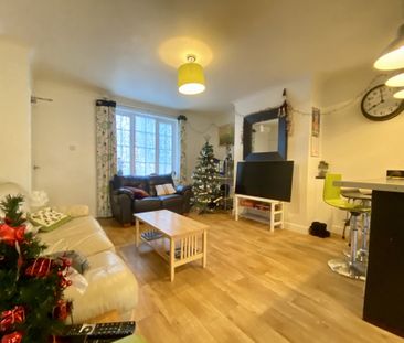 Foxley Close, Norwich - Photo 1