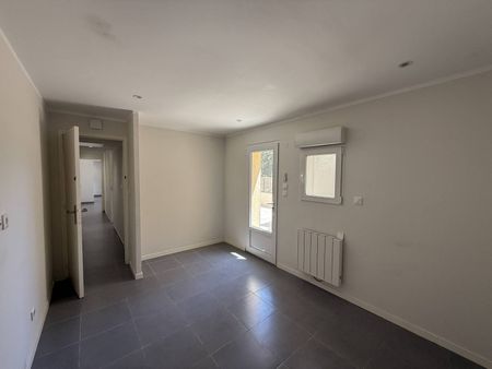 A louer maison 3 pièces de 66 m² avec terrasses secteur Vallon des gages 13190 Allauch - Photo 2