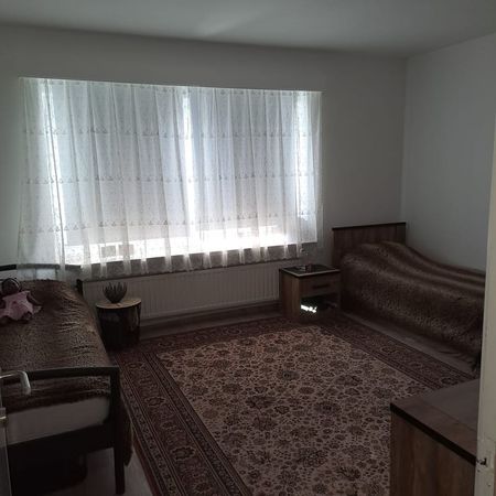 Appartement te huur - Photo 2