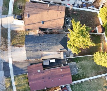 For Lease - 111 Verobeach Boulevard, Toronto, Ontario - Photo 3