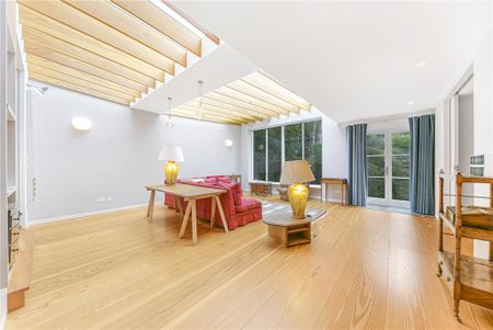 5 bedroom semi-detached house to rent - Photo 3