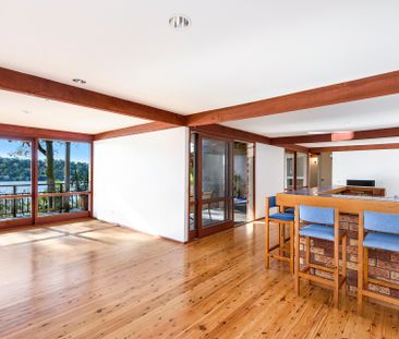 4 Bedroom Home with Stunning Pittwater Views - Photo 1