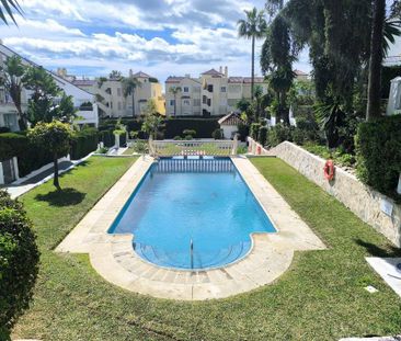 3 room luxury House for rent in Marbella, Spain - Photo 6