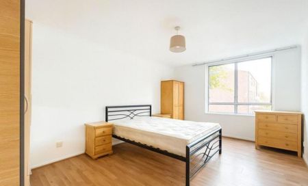 4 bedroom terraced house to rent - Photo 3