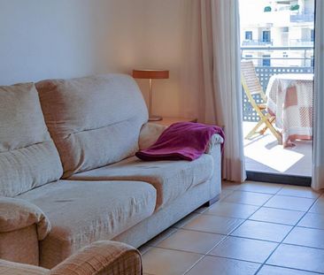 Flat for rent - Photo 3