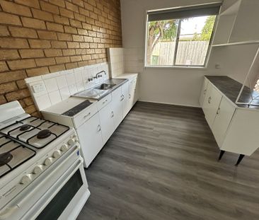 4/7 Parker Street, Werribee VIC, Belconnen - Photo 6