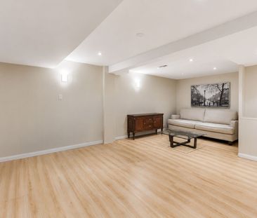 For Lease - 36 Kitsilano Crescent, Richmond Hill, Ontario - Photo 6