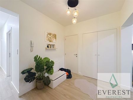 Osseghem - Bel appartement rénové 2 chambres avec Terrasse - Foto 5